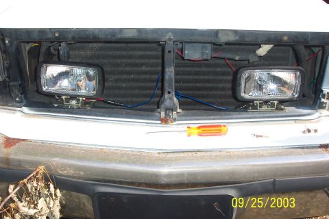 1991 Ford Crown Victoria LTD - Lights with grille removed
