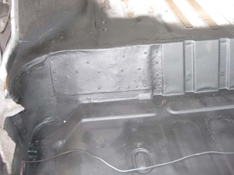 1983 Ford Bronco - OK, here it is all done with undercoat and sealed in flat black Rustolium High Performance paint. OH ya, I love undercoat, I undercoat almo…