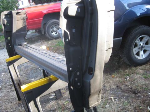 1983 Ford Bronco - Here we have the new Tub and Tail gate supports fitted together temporarily to make sure they fit.