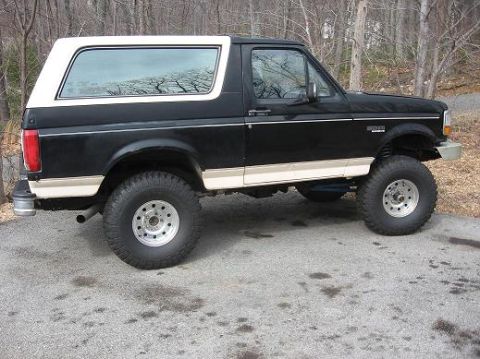 1993 Ford Bronco photo