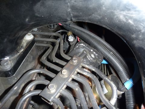 1997 Dodge 2500 - Old wastegate line removed and plugged.
