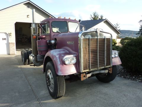 1959 Kenworth W900A “CC925”