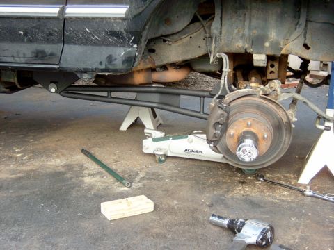 1995 Ford Bronco - Here is one of the new arms mounted on the Truck. Notice the cam adjusting bolt on the pivot point of the new radius arm. The Tuff Country…