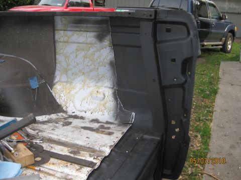 1983 Ford Bronco - Tub support and tail gate support in position ready for the marriage.