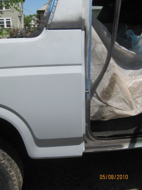 1983 Ford Bronco - New 1/4 set in place to see how it fits.