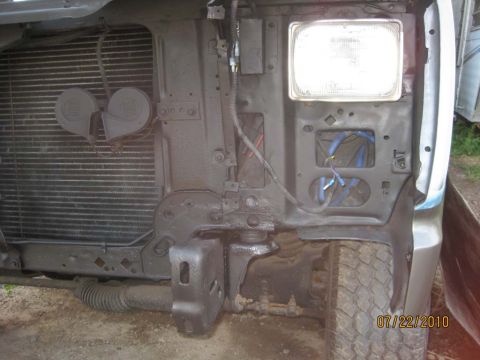 1983 Ford Bronco - New support installed on left side