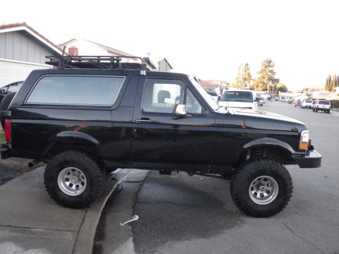 1993 Ford Bronco photo