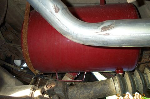 1986 Ford Bronco - Looking from passengers rear wheel.
