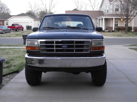 1995 Ford Bronco photo