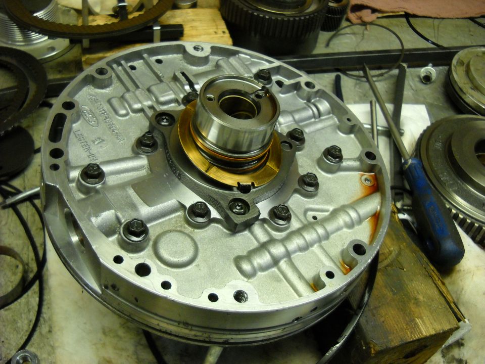Transmission oil pump assembly with Ford logo and Lester-28 casting number