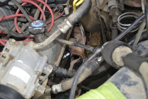1989 Ford Bronco - Broken 302 exhaust manifolds