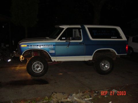 1989 Ford Bronco - Go away so I can take a shower and sleep.