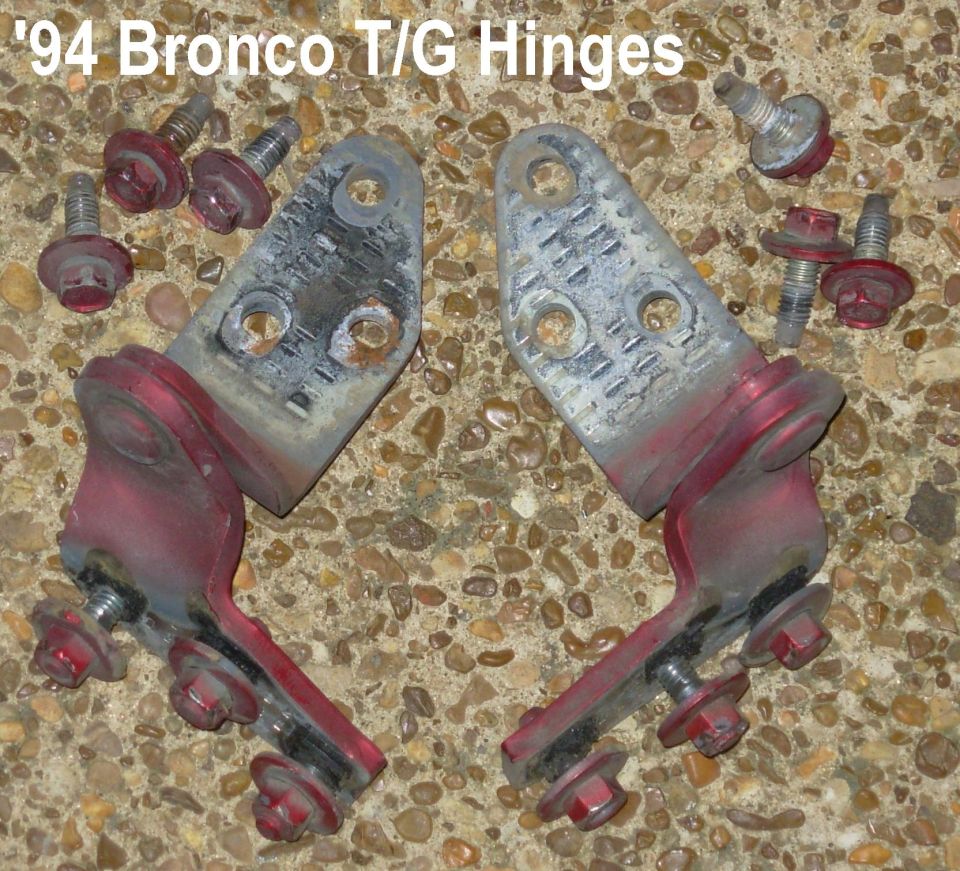 '78-96 Bronco Tailgate Hinges (D8TZ9843000A Right; D8TZ9843001A Left)
no rust or apparent wear