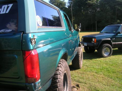 1995 Jeep Cherokee photo