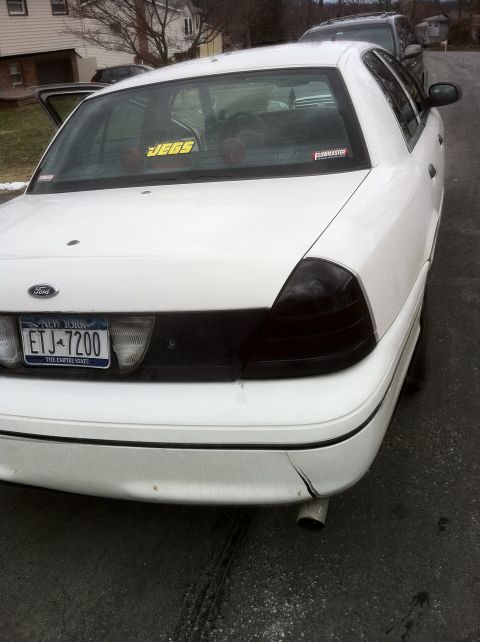 2000 Ford Crown Victoria photo