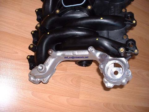 2000 Ford Crown Victoria - PI intake with aluminum cross-over.