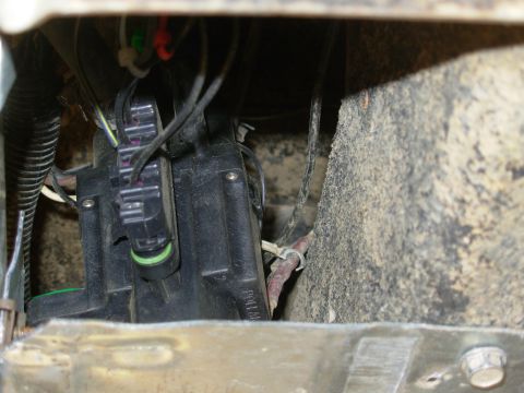 1975 Ford Bronco - The wiring isn't neat, but it works & it's hidden! [url=http://www.supermotors.net/registry/media/870469] http://www.supermotors.net/getfil…