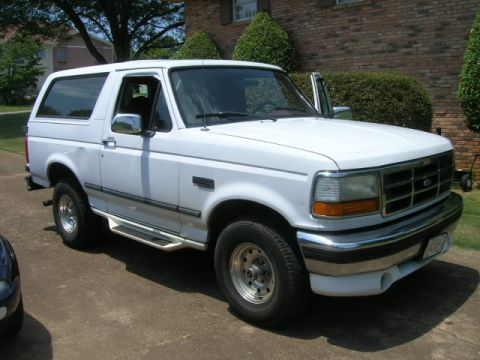 1995 Ford Bronco photo