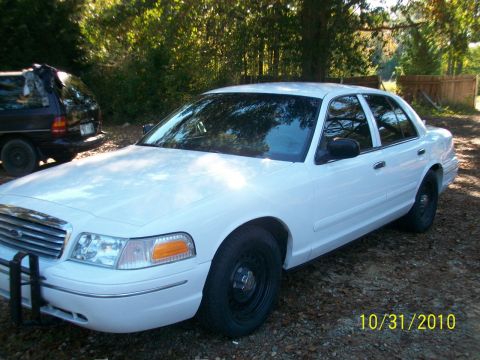 1998 Ford Crown Victoria - First Pics
