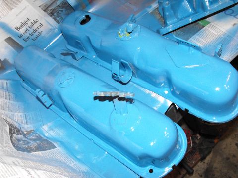 1982 Chrysler New Yorker - May as well clean and paint the valve covers while I'm at it.