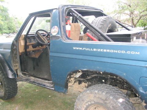 1986 Ford Bronco - Yeah Baby