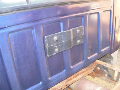 1995 Ford F-150 - That's where it belongs... See the PREVious 2 pics.