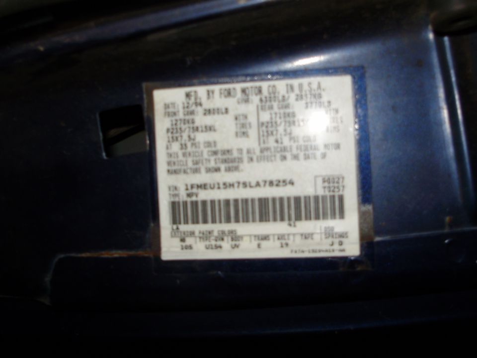 '95 Bronco door jamb certification label dated 12/94 with VIN 1FMEU15H7SLA78254