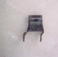 1987 Ford Bronco - bent shakle