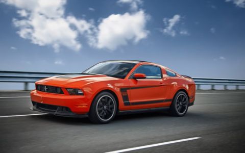 2012 Ford Mustang photo