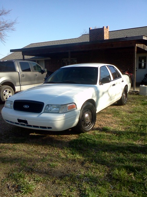 2007 Ford Crown Victoria photo