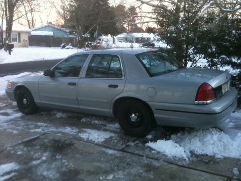 1999 Ford Crown Victoria photo