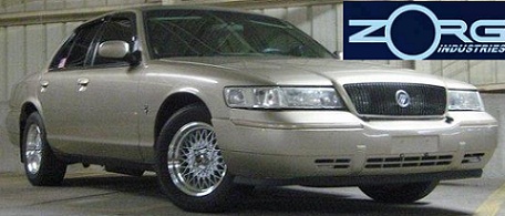 2000 Mercury Grand Marquis - This 2000 Mercury Grand Marquis is shown in a 3q-front view, its distinctive grille and headlights.