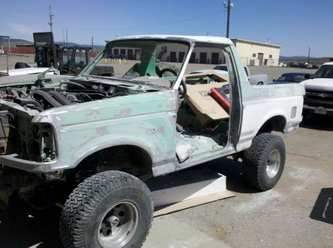 1995 Ford Bronco - This 1995 Ford Bronco is in the process of being restored, with its body prepped for paint.