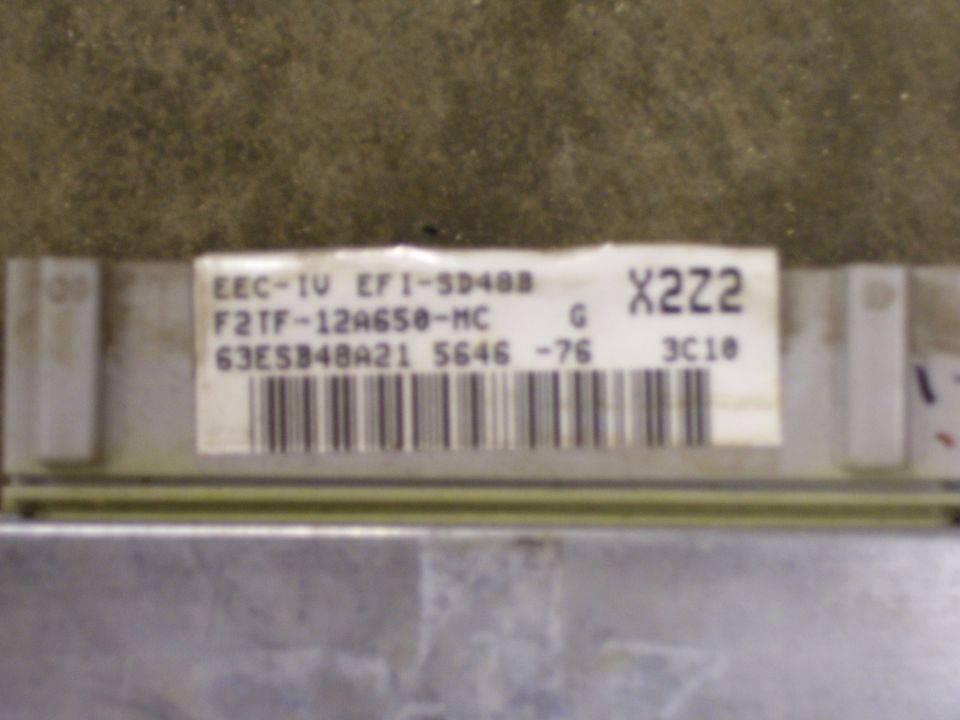 Ford EEC-IV EFI-SD48B ECU with part number F2TF-12A650-MC and barcode