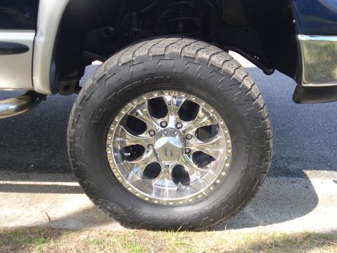 2005 Dodge 2500 photo