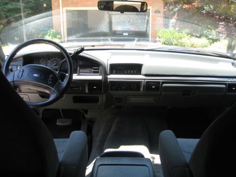 1992 Ford Bronco - Interior view of a 1992 Ford Bronco, the dashboard and driver's side controls.
