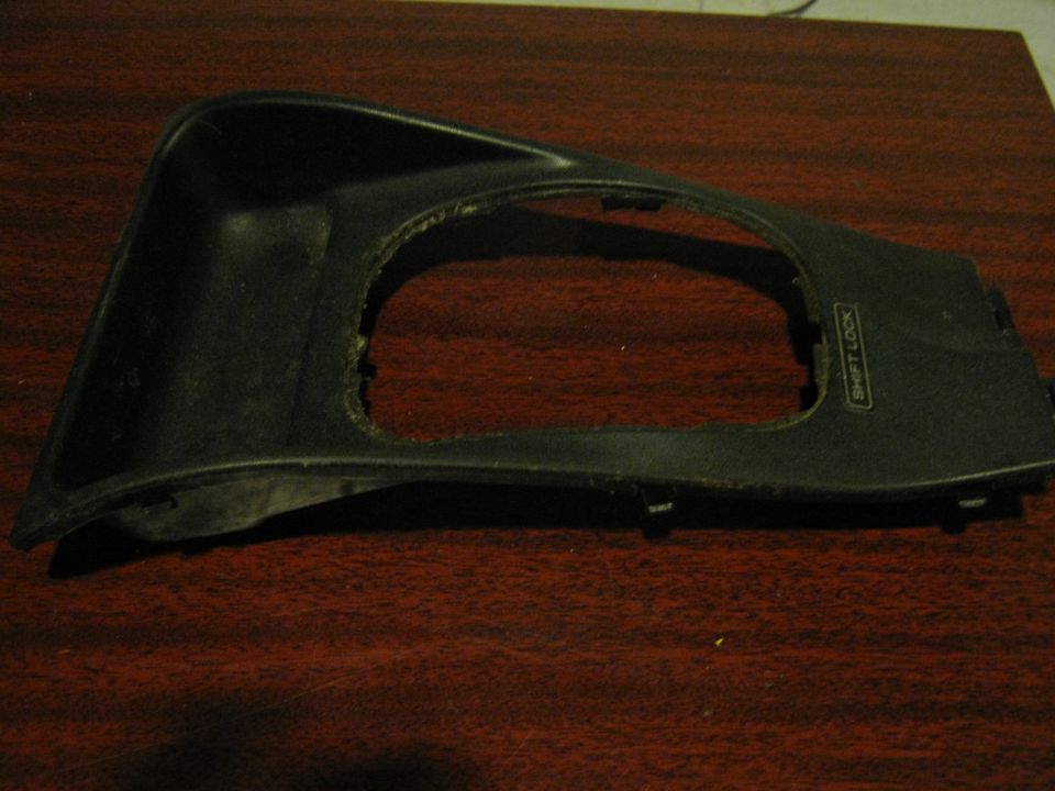 BK/BD/BG automatic floor console bezel. SHOULD fit MT. Needs cleaning.