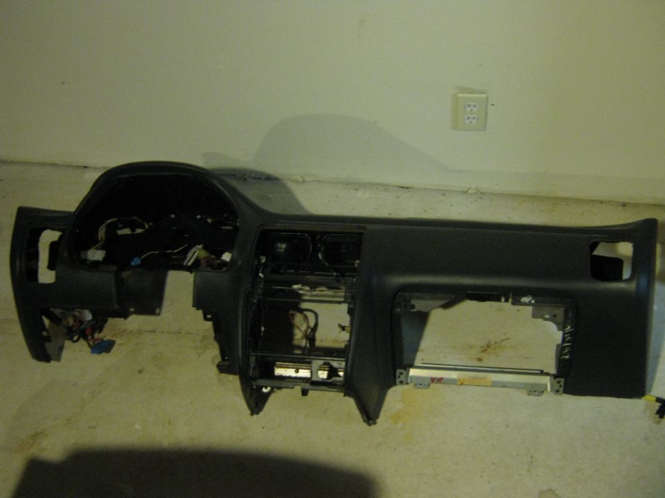 DASH. 1997 BD dark grey. Will separate pass. airbag/wiring/ducts.

WILL NOT SHIP.