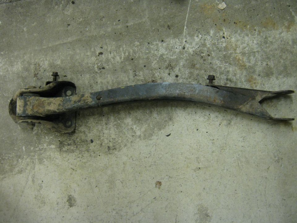 Right rear trailing arm with bracket