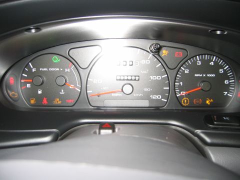 2002 Ford Taurus - Gauges all lit up