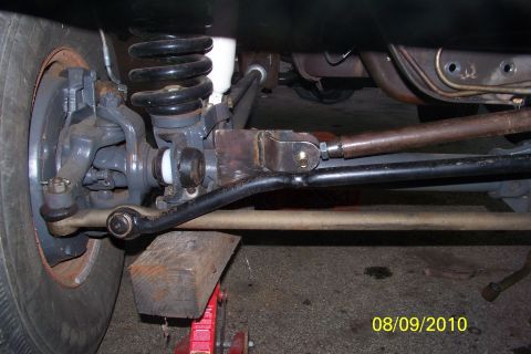 1989 Ford Bronco - Custom fabrication on the front axle and suspension system, dated 08/09/2010.