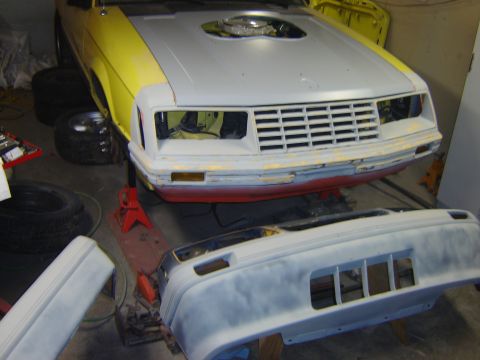 1979 Ford Mustang - got the pace car hood in primer.