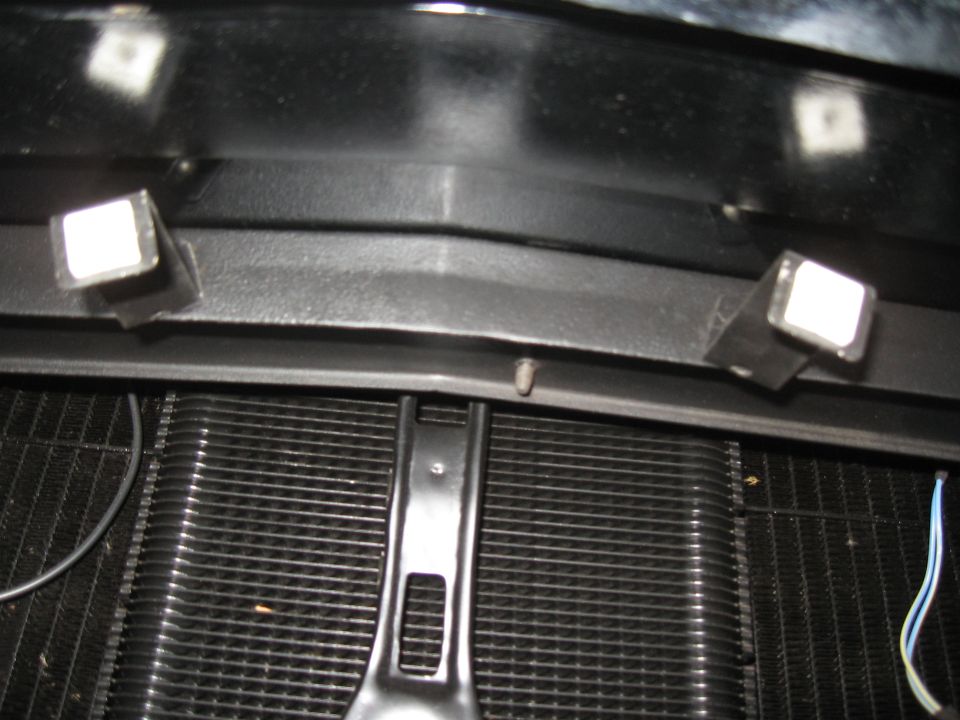 1968 Shelby GT500 radiator and grille support with two white square clips