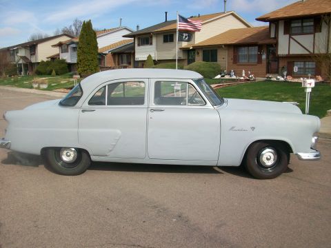 1952 Ford Mainline photo