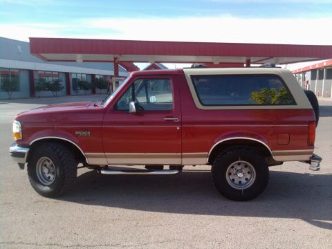 1994 Ford Bronco photo