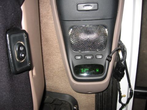 1995 Ford Bronco - no issues, after driving around later temp and compass are accurate.