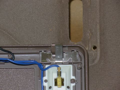 1983 Ford Bronco - This is why the lid doesn't stay shut - the spring pops out of its position, so it can't hold any pressure on the lid hinge. This one is st…