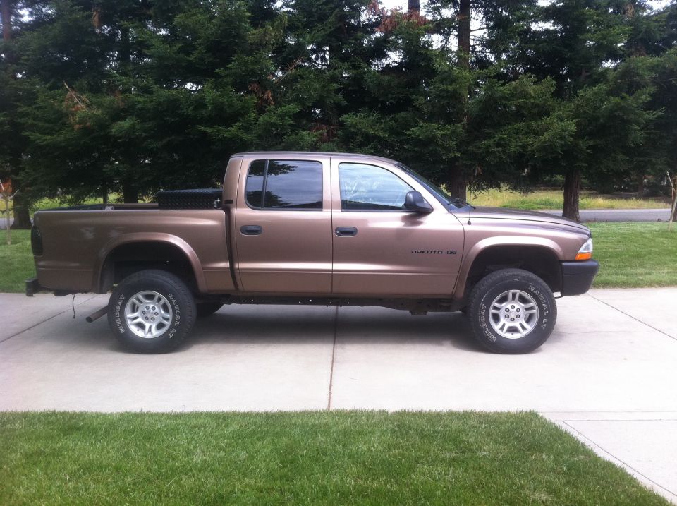 2001 Dodge Dakota “Chica”