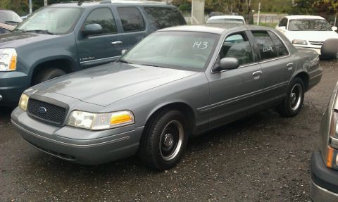 1999 Ford Crown Victoria LTD “KING”
