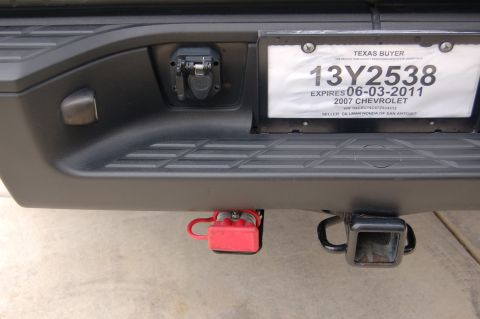 2007 Chevrolet Silverado 1500 - Rear view of a 2007 Chevrolet Silverado 1500 showing the bumper, hitch, and license plate.
